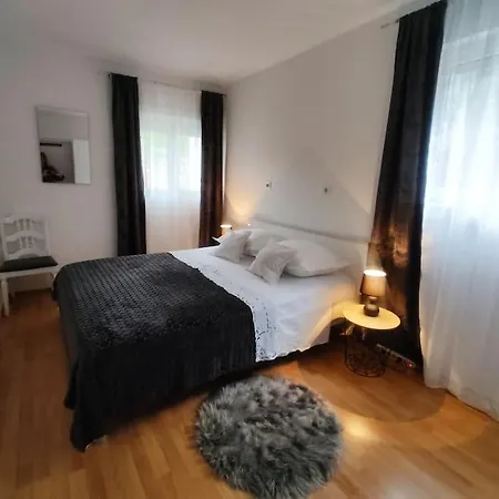 Apartament Katica